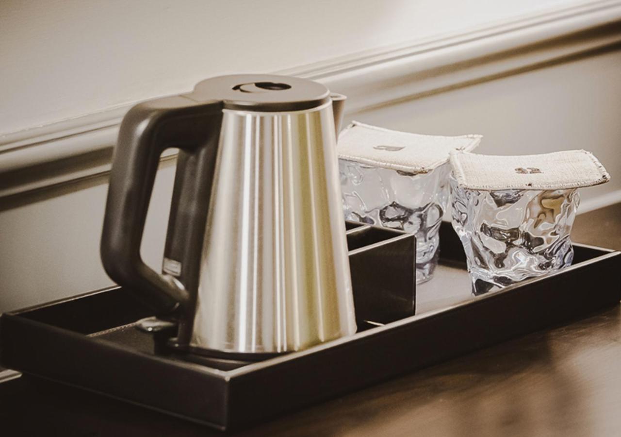 Ambiance Boutique Art Hotel Λαχόρη Εξωτερικό φωτογραφία A kettle