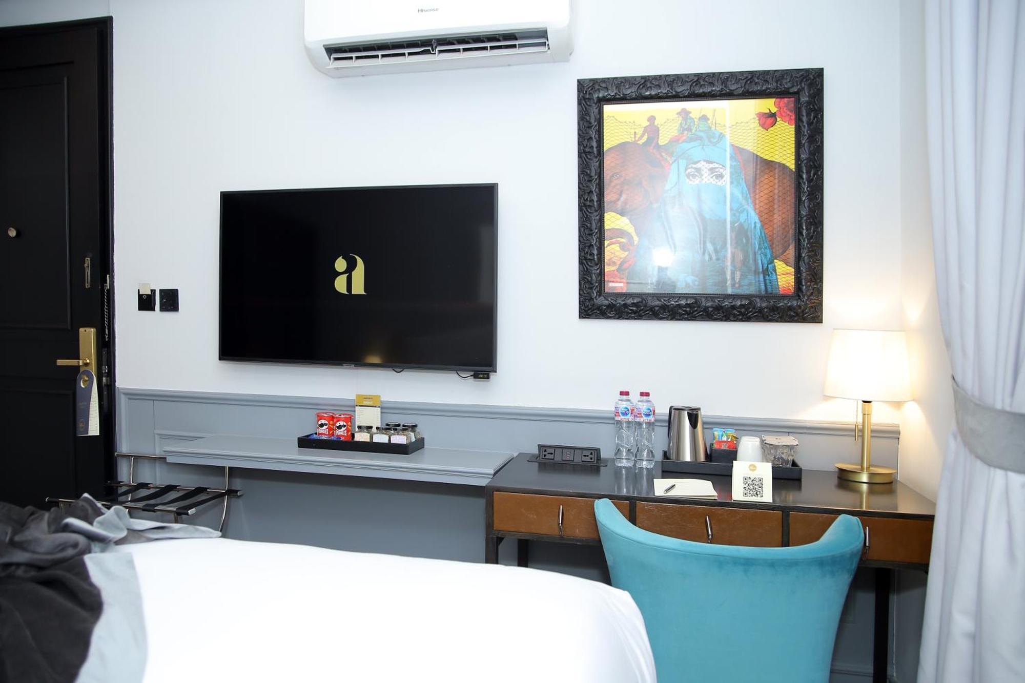 Ambiance Boutique Art Hotel Λαχόρη Δωμάτιο φωτογραφία A room at the hotel