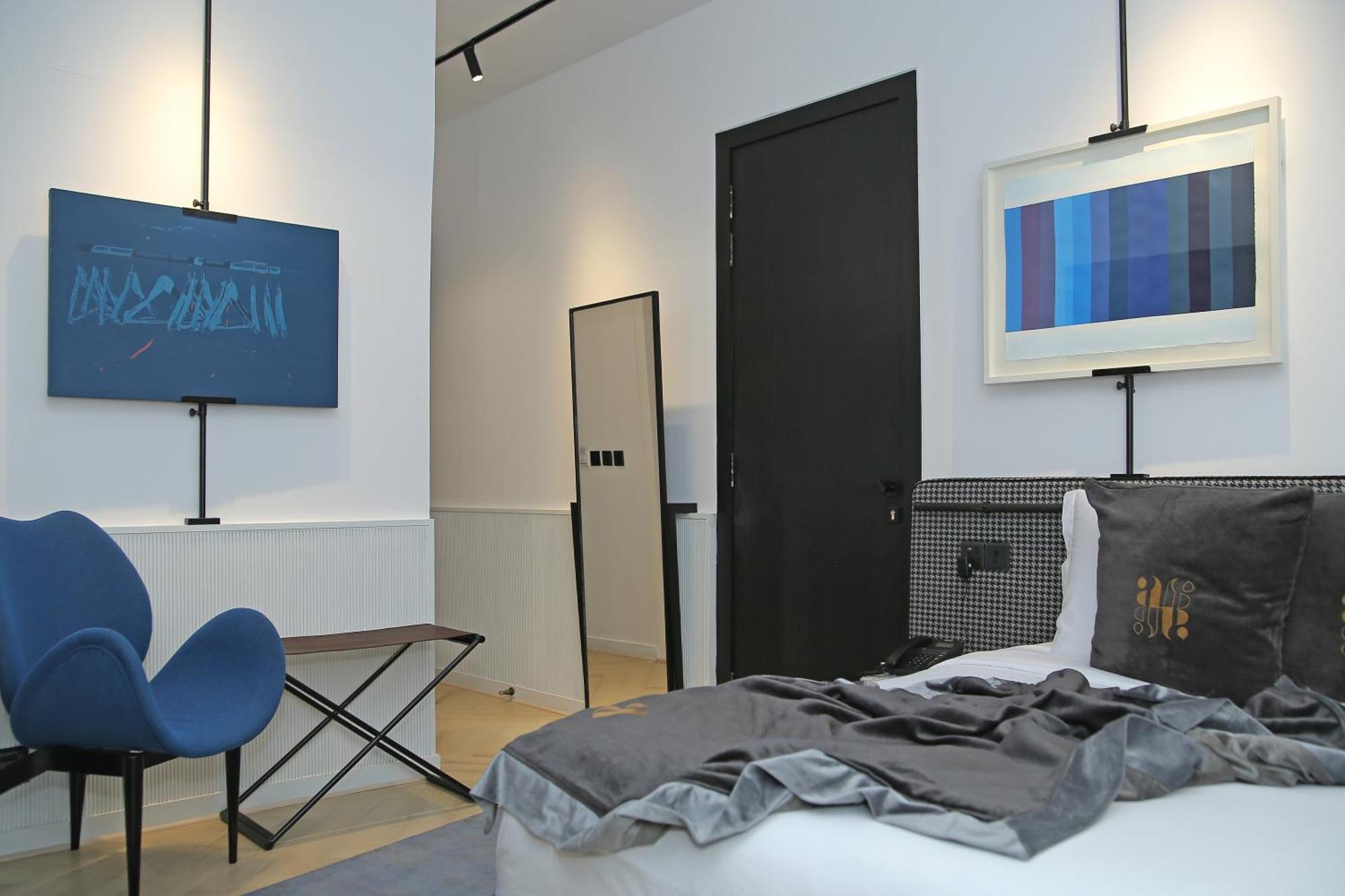 Ambiance Boutique Art Hotel Λαχόρη Δωμάτιο φωτογραφία A room at the hotel